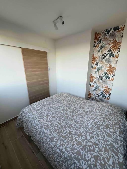 Joli Appart/Vue Etang/Clim /Wifi Balaruc-les-Bains Exteriör bild